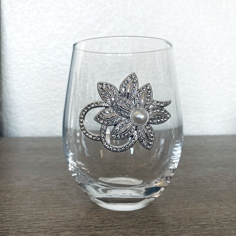 Silver Crystal Jeweled Stemless Wine Glass